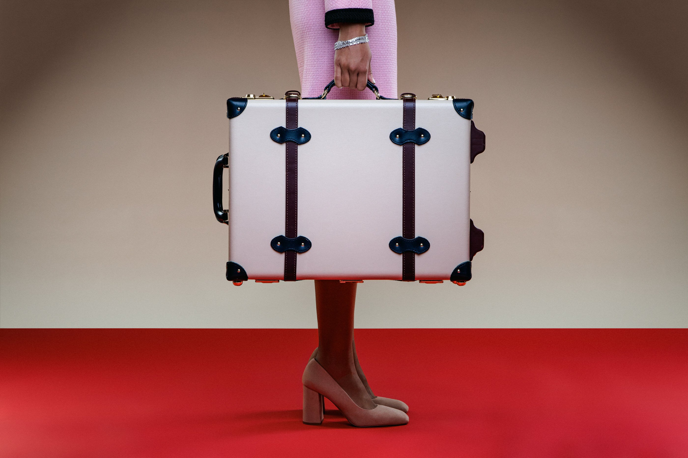 T&H_060223-lsn.364 ret web