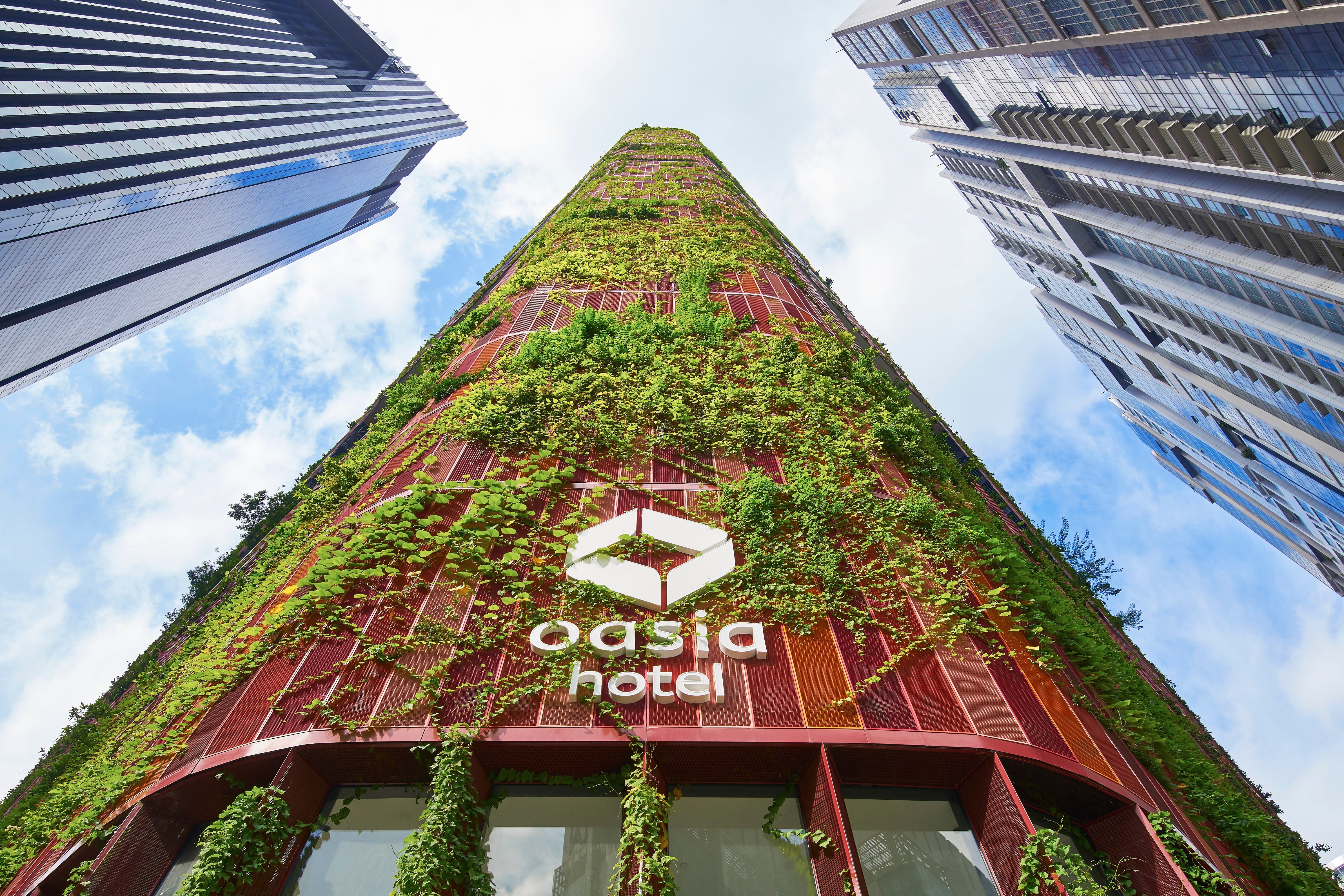 oasia-hotel-downtown-singapore-facade-horizontal